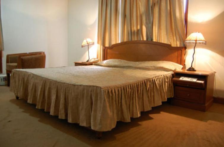 Hotel Sita Manor 괄리오르 외부 사진